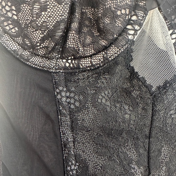 Victoria Secret Lingerie Top - Picture 5 of 7